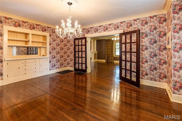 511 S Kingshighway Street, Sikeston, MO 63801