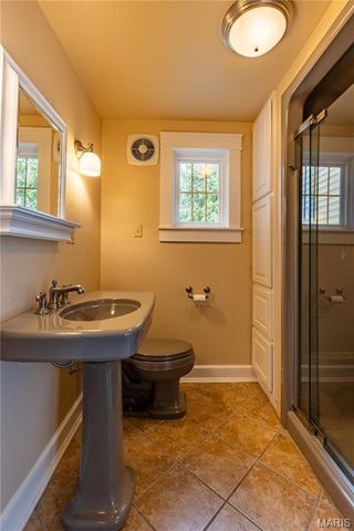 511 S Kingshighway Street, Sikeston, MO 63801