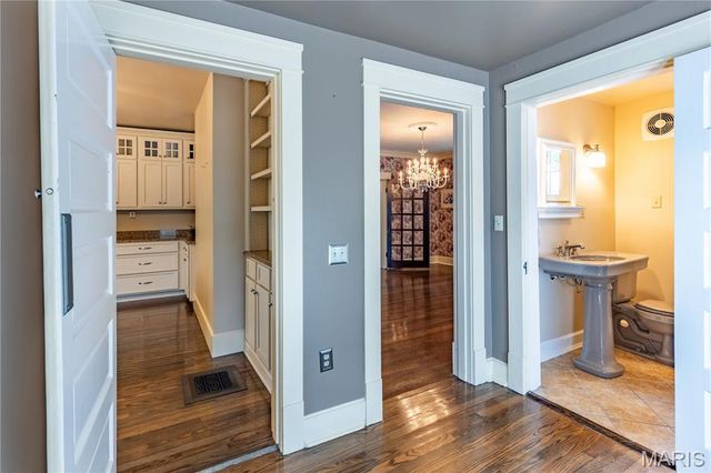 511 S Kingshighway Street, Sikeston, MO 63801