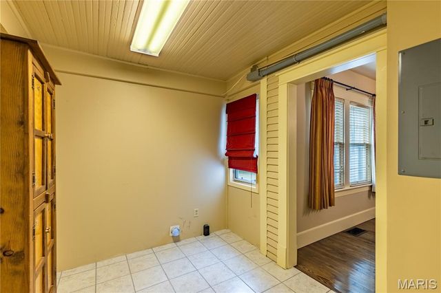 511 S Kingshighway Street, Sikeston, MO 63801