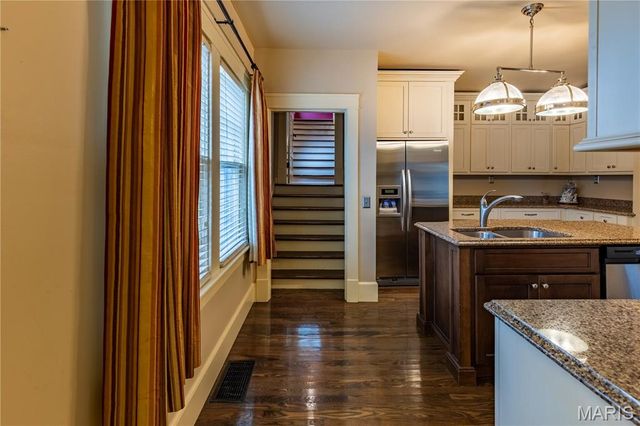 511 S Kingshighway Street, Sikeston, MO 63801