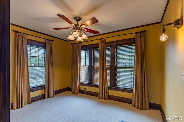 511 S Kingshighway Street, Sikeston, MO 63801