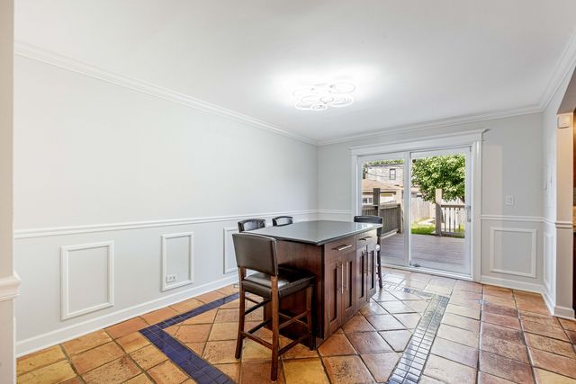 3413 S Indiana Avenue, Chicago, IL 60616