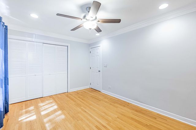 3413 S Indiana Avenue, Chicago, IL 60616