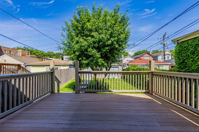 3413 S Indiana Avenue, Chicago, IL 60616