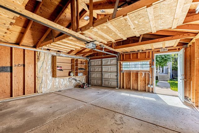 3413 S Indiana Avenue, Chicago, IL 60616