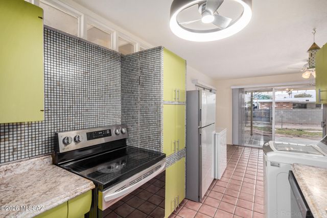 8041 E Julia Street, Tucson, AZ 85710