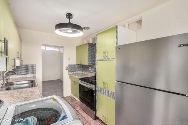 8041 E Julia Street, Tucson, AZ 85710