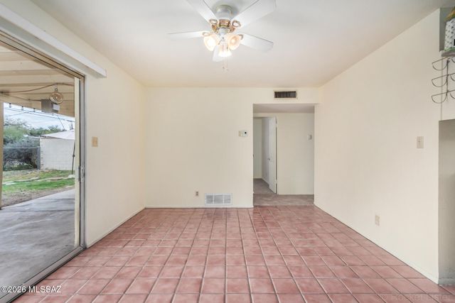 8041 E Julia Street, Tucson, AZ 85710