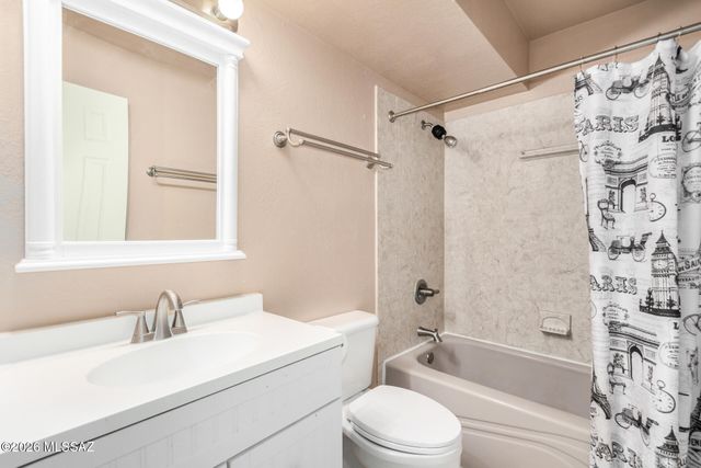 8041 E Julia Street, Tucson, AZ 85710