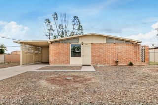 8041 E Julia Street, Tucson, AZ 85710