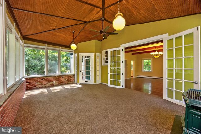 1424 HIGHLAND AVE, Downingtown, PA 19335