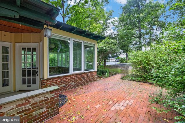 1424 HIGHLAND AVE, Downingtown, PA 19335