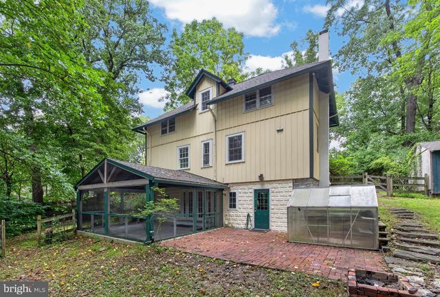 1424 HIGHLAND AVE, Downingtown, PA 19335
