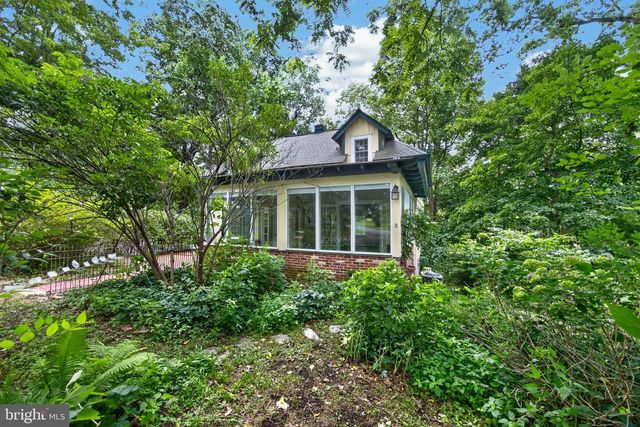 1424 HIGHLAND AVE, Downingtown, PA 19335