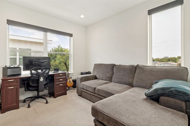 4626 Munger Avenue 201, Dallas, TX 75204