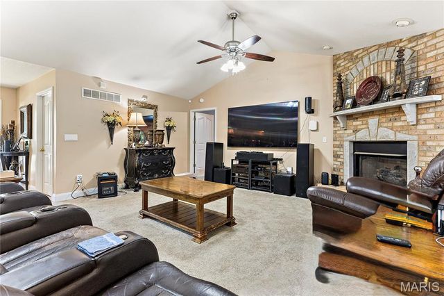410 Deer Crossing Drive, Festus, MO 63028