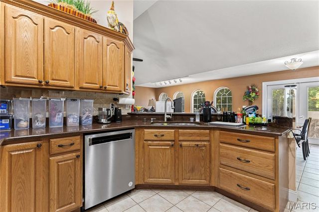 410 Deer Crossing Drive, Festus, MO 63028