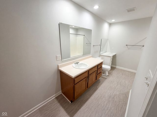 9022 Venona Way, Indianapolis, IN 46234