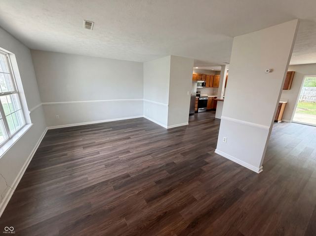 9022 Venona Way, Indianapolis, IN 46234