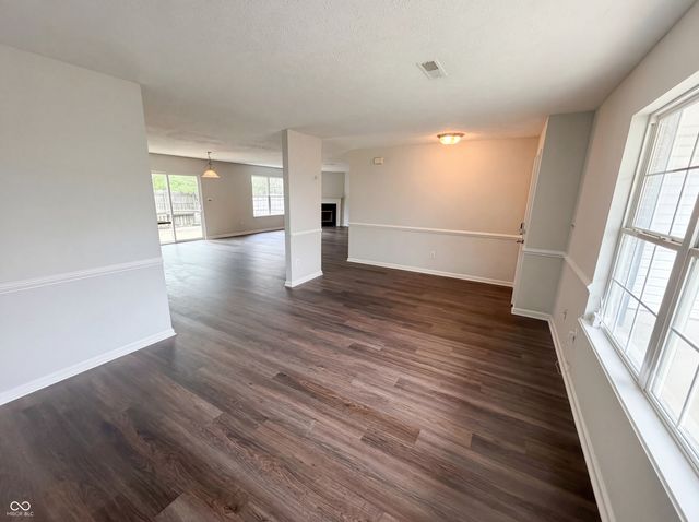 9022 Venona Way, Indianapolis, IN 46234