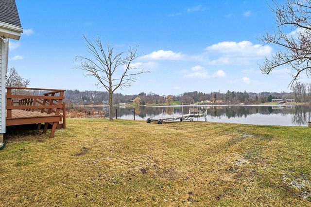 111 Sunset Drive, Dowling, MI 49050