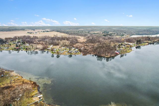 111 Sunset Drive, Dowling, MI 49050