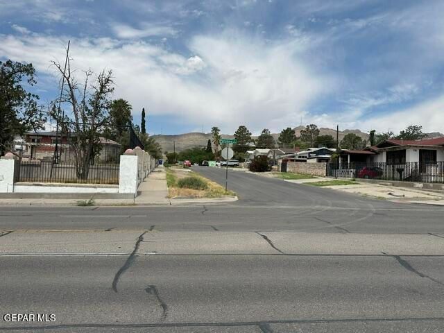 4222 Pershing Drive, El Paso, TX 79903