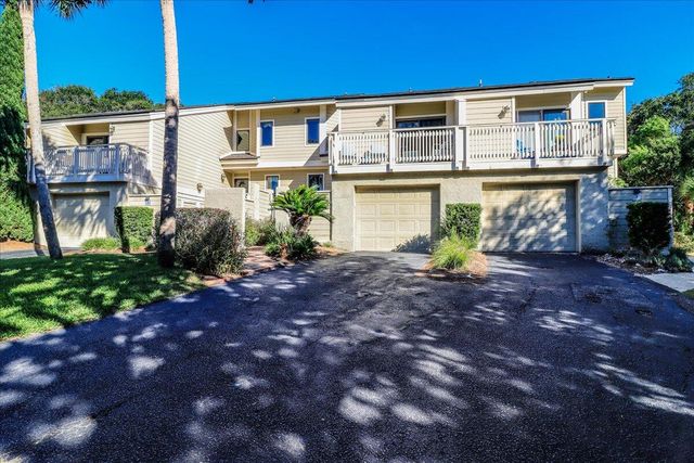 2 Fairway Dunes Lane, Isle Of Palms, SC 29451