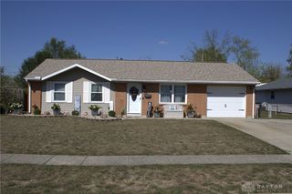1210 Campbell Avenue, New Carlisle, OH 45344