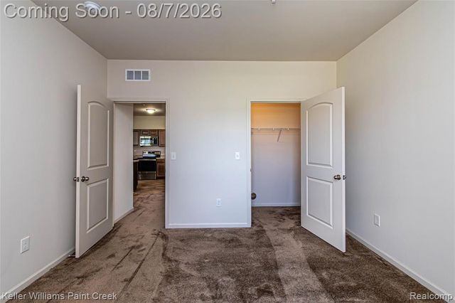 22137 Aberdeen Drive 99, Macomb, MI 48042