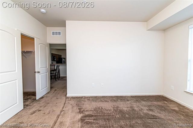 22137 Aberdeen Drive 99, Macomb, MI 48042