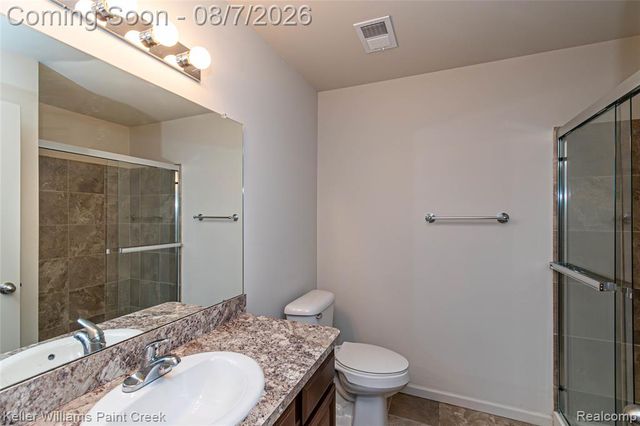 22137 Aberdeen Drive 99, Macomb, MI 48042