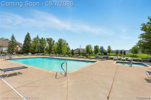 22137 Aberdeen Drive 99, Macomb, MI 48042