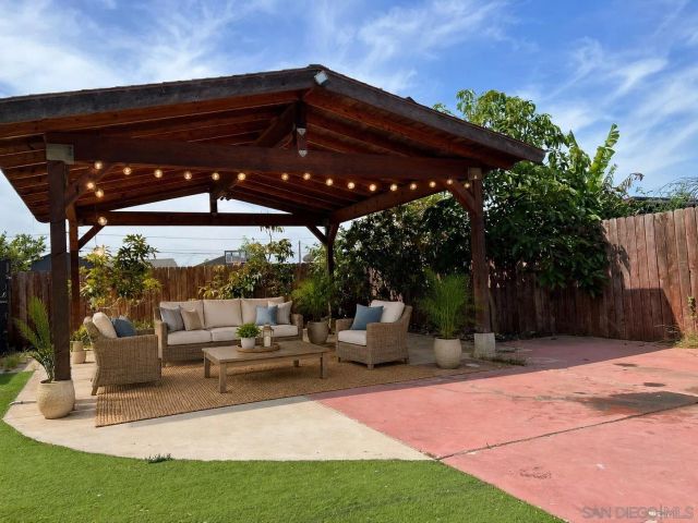 1110 E 16th Street, National City, CA 91950