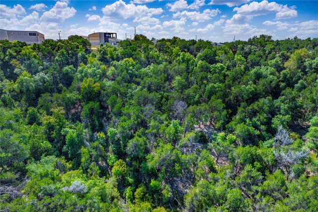 9000 Bar K Ranch RD, Lago Vista, TX 78645