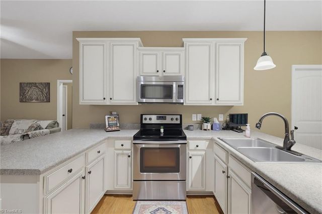 7802 High Meadows Road, Greensboro, NC 27455