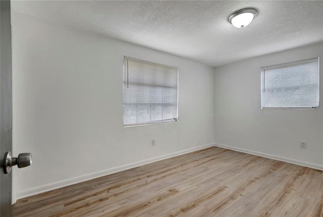 534 W CAROLE STREET, Lakeland, FL 33803