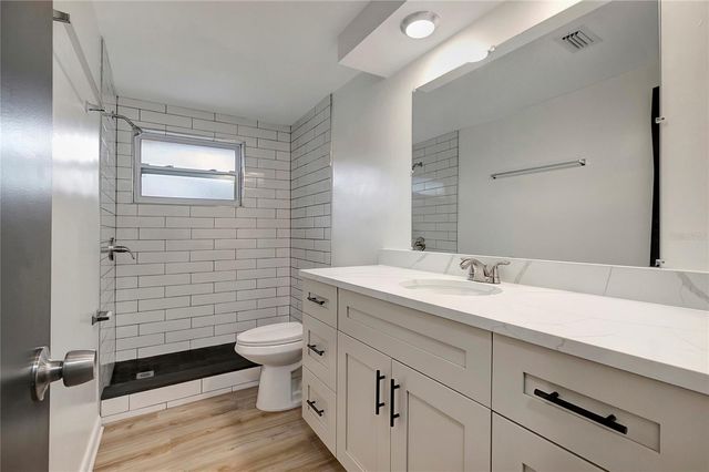 534 W CAROLE STREET, Lakeland, FL 33803