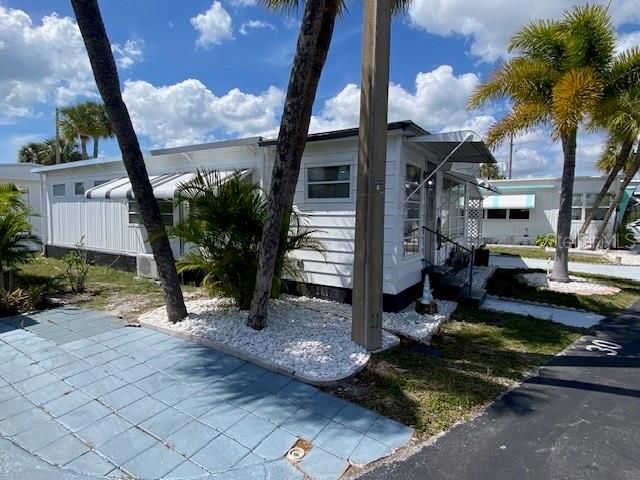 4851 W GANDY BOULEVARD B10L30, Tampa, FL 33611