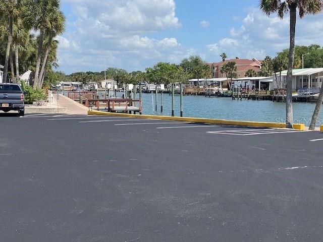 4851 W GANDY BOULEVARD B10L30, Tampa, FL 33611