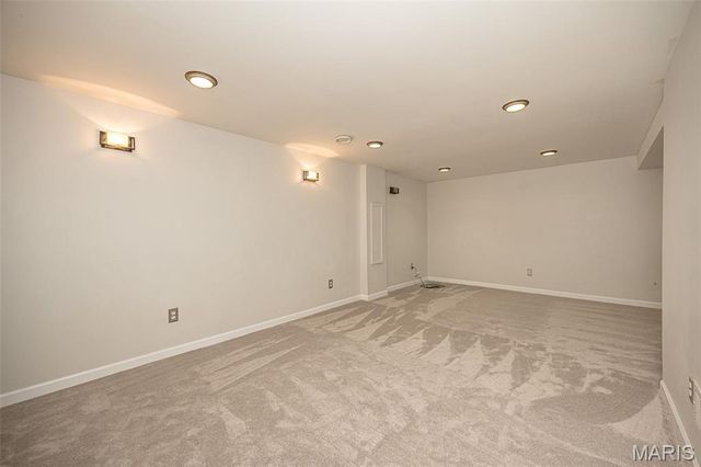 1440 Glenlea Drive, Maryland Heights, MO 63043