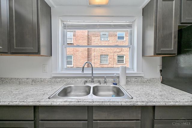 2364 Langdon Farm Road, Cincinnati, OH 45237