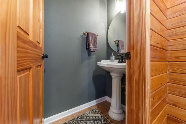 180 Lookout Dr., Tumbling Shoals, AR 72581