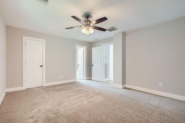 17507 S Compass Rose Circle, Crosby, TX 77532