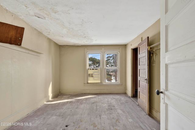 1225 Varland Avenue, Toledo, OH 43605