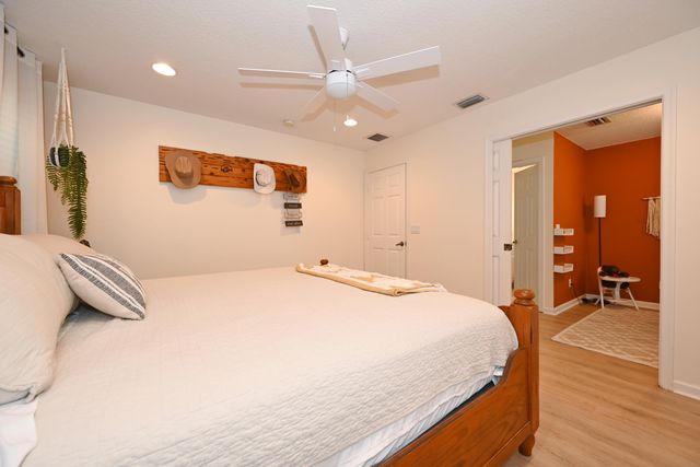 126 Faith Way, Jupiter, FL 33458