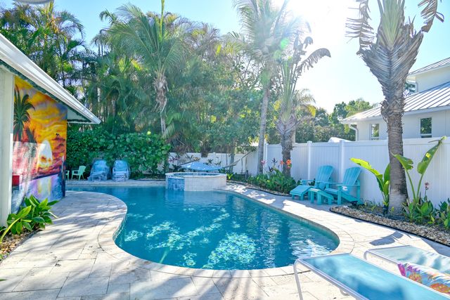 126 Faith Way, Jupiter, FL 33458