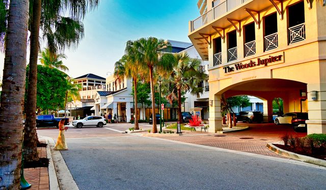 126 Faith Way, Jupiter, FL 33458