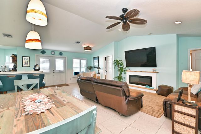 126 Faith Way, Jupiter, FL 33458